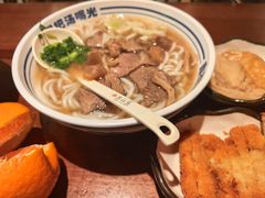 -鑫花溪牛肉米粉(东环大润发店)