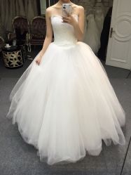 点击看大图 -南京宝娜嫁衣婚纱礼服馆(中央路店)