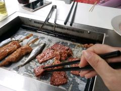 -向阳居火锅涮烤自助餐厅