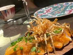 烟熏青鱼-海派悦庭·海胆烧麦·新融合菜(凯德广场店)