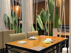 -莲餐厅·湖北菜·潜江小龙虾店(愚园路店)