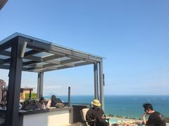 -瑰丽酒店·海吧·天际下午茶·现场DJ·天台酒吧