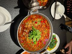 -万重锦·人文川菜馆(骡马市店)