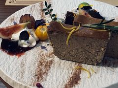 -Mark&Mars Restaurant
