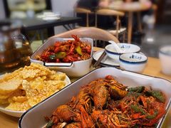 -聚汇三少·龙虾·中餐厅(莫邪路新天地店)