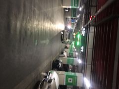 -湖滨银泰in77 C区-停车场