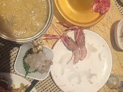 -雍和会海鲜姿造自助(湖东路店)