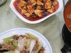 -鹤乡东北菜(崮山路店)