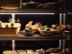 自助取餐区-毛辣果·酸