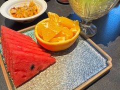 -铭牛烧肉·和牛海鲜自助(高新月牙湖店)