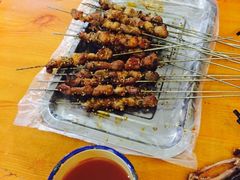 -喝丢一只鞋海鲜烧烤·海肠捞饭(文体街店)