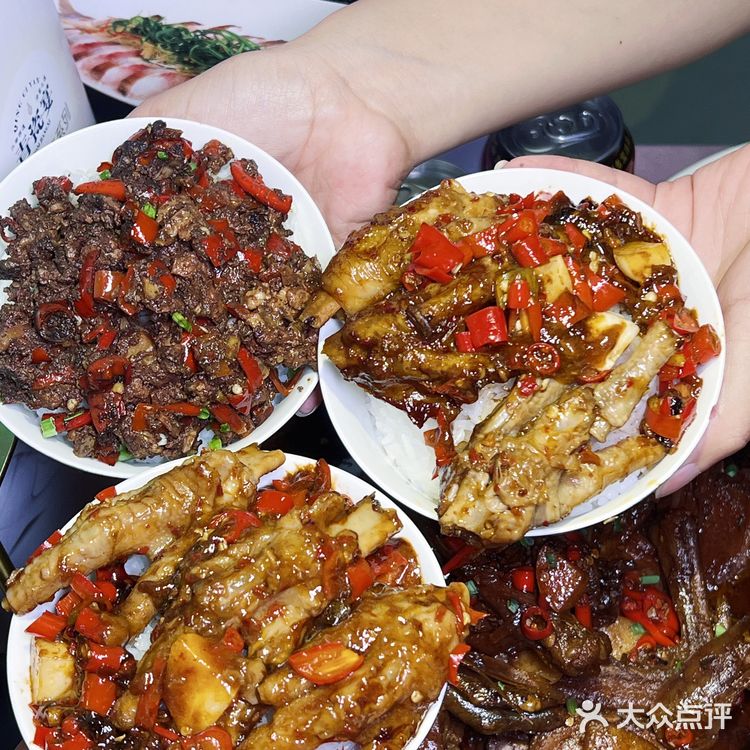 为了吃顿江西菜，排队两小时值了！ 