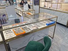 -世纪大明眼镜·林德伯格·蔡司官方授权店(武昌旗舰店)