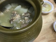-盛燕泥丁粥