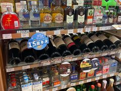 -全家便利店(宜山路站店)