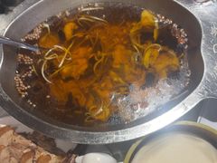 -鑫巴蜀小镇 · 水煮鱼专研店(玉桥店)