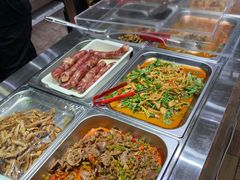 自助取餐区-牛吃草牛肉面(甬港南路店)