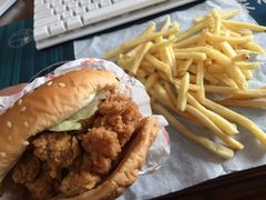 -华莱士·全鸡汉堡(光华路店)