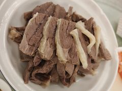 精品手扒羊排-那达慕蒙古风味酒楼