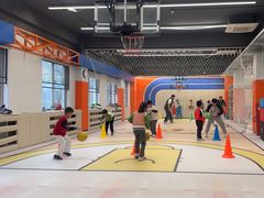 -悦动体能篮球羽毛球网球(三里河店)