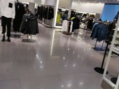 -ZARA(熙地港店)