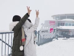 -希尔特峰