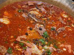 -张翻越·川渝冒菜·武汉黑鸭煲(城北万象城店)