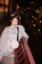 -一揽芳华汉服旗袍体验馆(拙政园店)