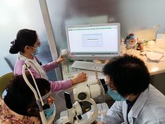 -大连何氏眼科医院