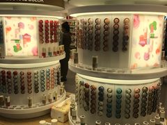 -鸿通城购物中心