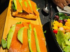 三文鱼牛油果-IL TEATRO 精品意大利餐厅