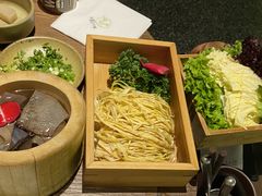 -盡膳口福跷脚牛肉火锅(合生汇购物中心店)