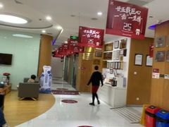 -雅悦齿科(顾村公园店)