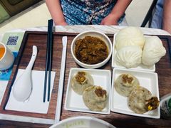 净素香菇馅烧麦-春风松月楼(七宝万科店)