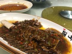 黑椒牛仔骨-启东海鲜人家(古美路店)