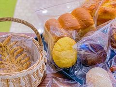 -雀食面包店(钟楼店)