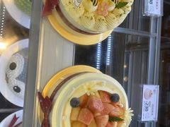 -花花卷卷·鲜食蛋糕(静安久光百货店)