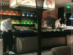 -唐拉雅秀酒店-西锦汇空中BBQ·思创餐厅