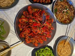 -巴厘龙虾·榜首油焖大虾(音乐学院·沿江酒馆店)