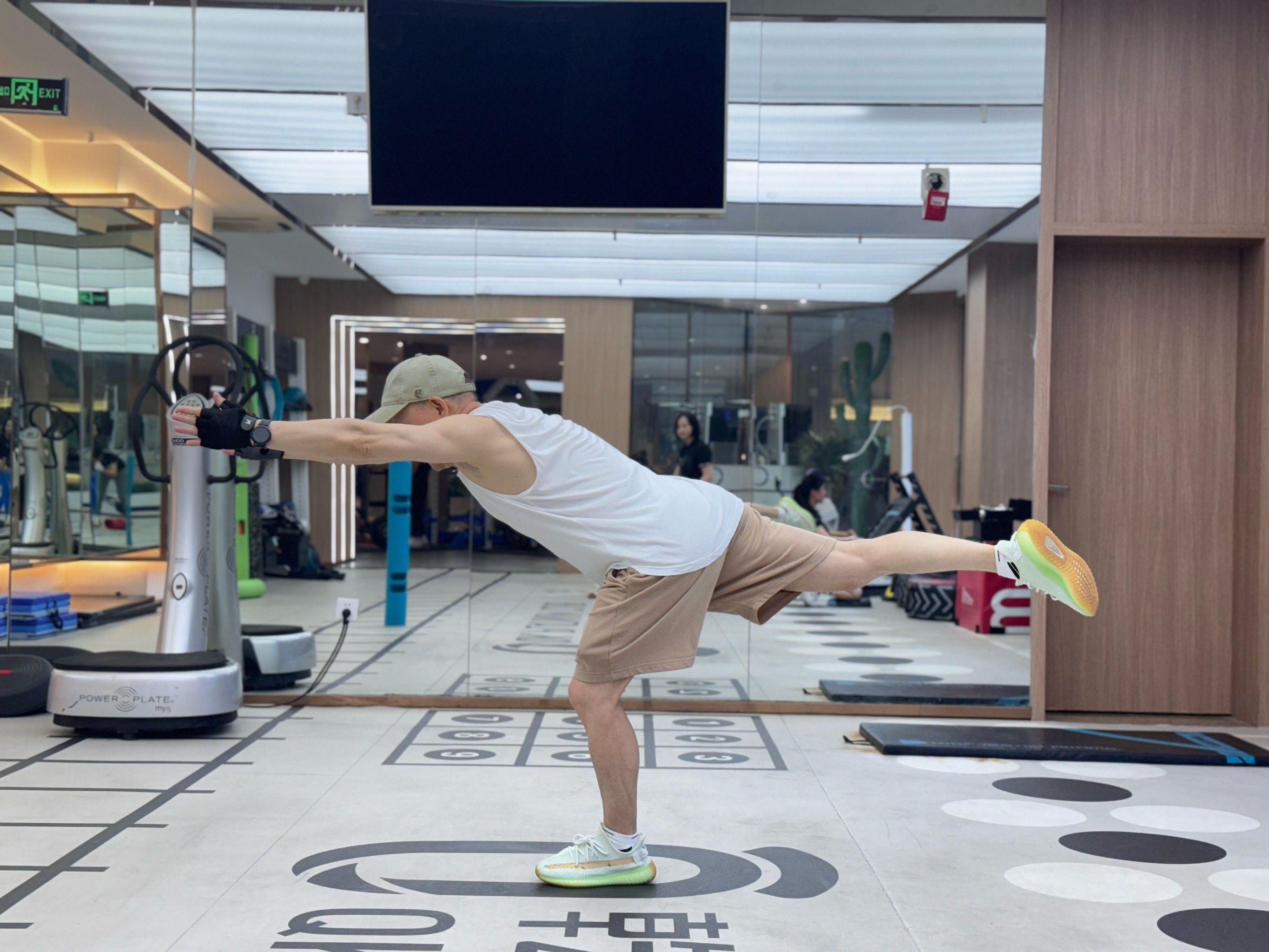 找周晓玲教练#减脂塑形 #健身 #好身材练起来