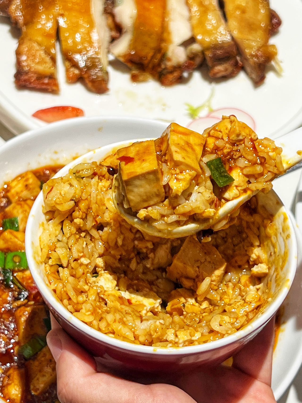 吃撑扶墙出~品美食还能编辫子看演出!