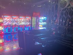 -范特西FANTASY量贩式KTV(民主广场店)