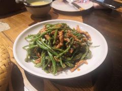扁豆肉丝-娄三少春饼·烤鸭(合生汇购物中心店)