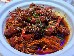-肥肥虾庄·金牌油焖大虾(首义路店)