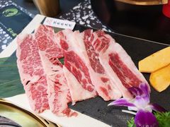 -黑牛の場烤肉(摩天活力城店)