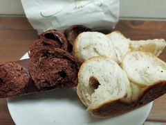 法芙娜巧克力贝果-tuan woodfire kitchen(锦绣坊店)