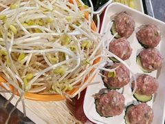 -钢管厂五区小郡肝串串香(奥克斯广场锦城万达店)