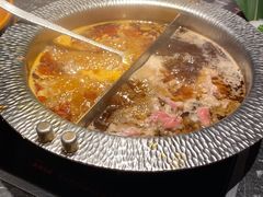 -牛YO寿喜烧·铁板烧和牛火锅自助(市府恒隆店)