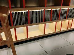 面包甜点陈列柜-味千拉面(煌华新纪元购物广场店)