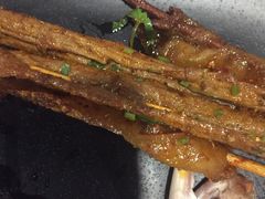 -陈员外正宗夹江烧烤(广福路店)